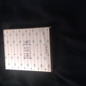 Tarte Dream Big Palette with Blue Arrow Pattern